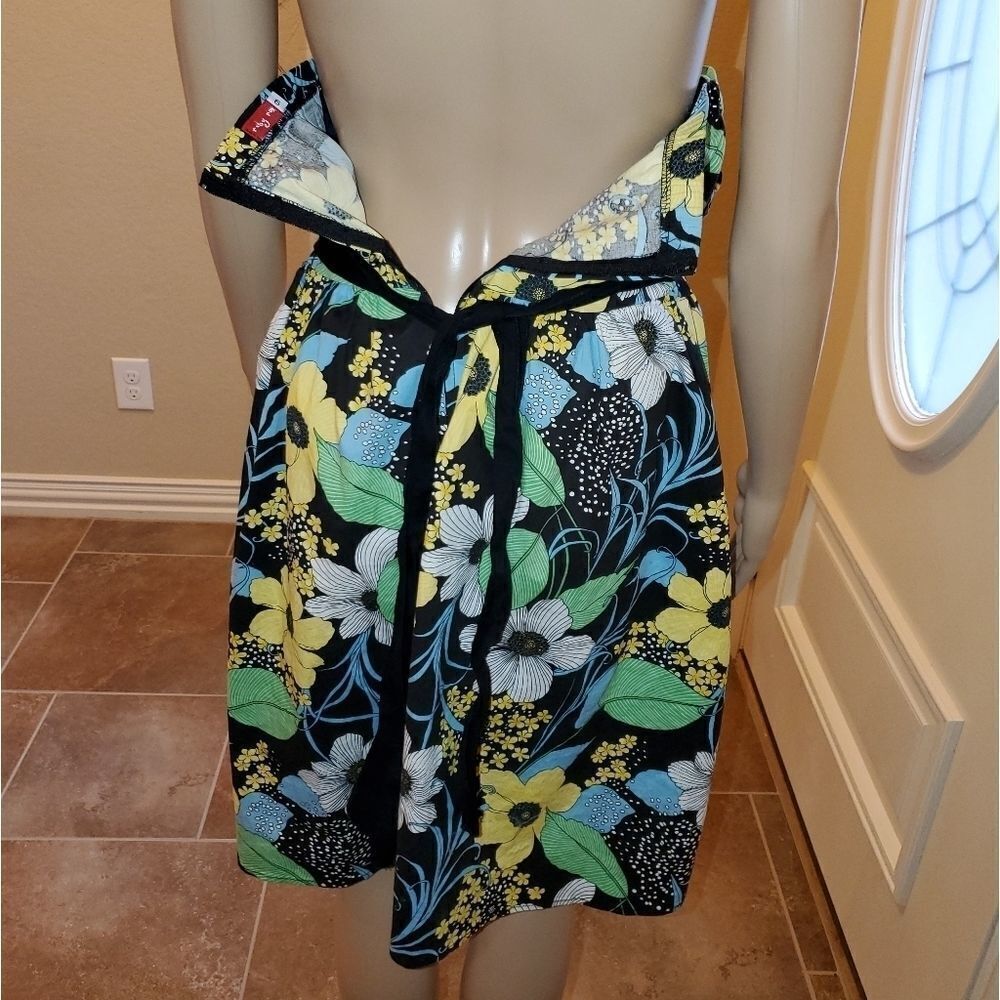 Ruby Rox strapless‎ floral dress - Picture 7 of 8